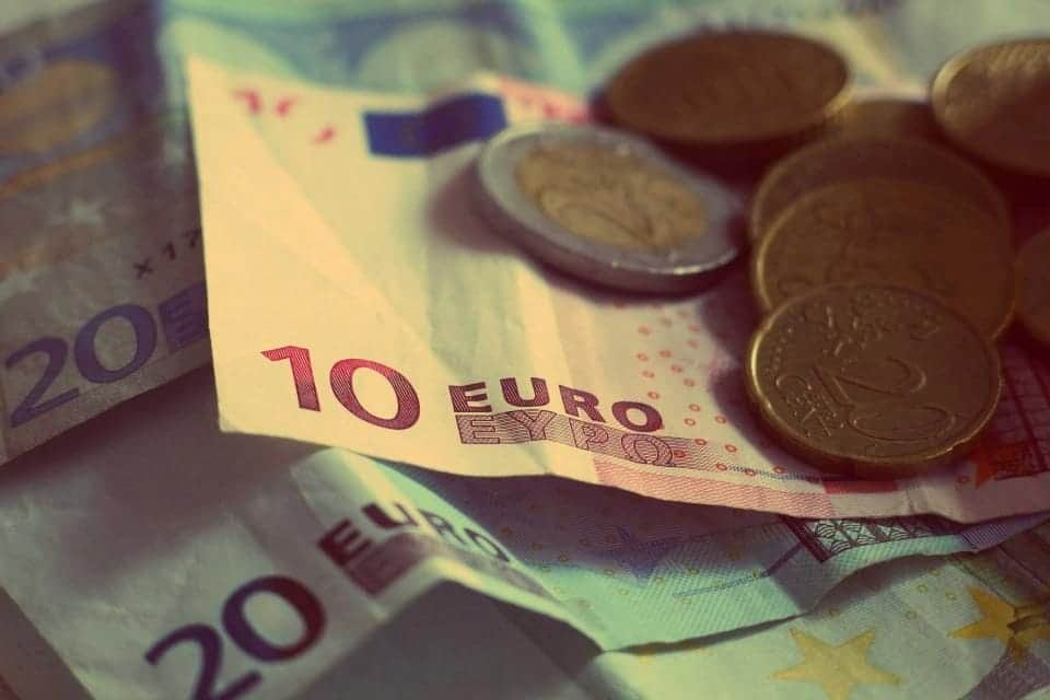 Eurų banknotai ir monetos